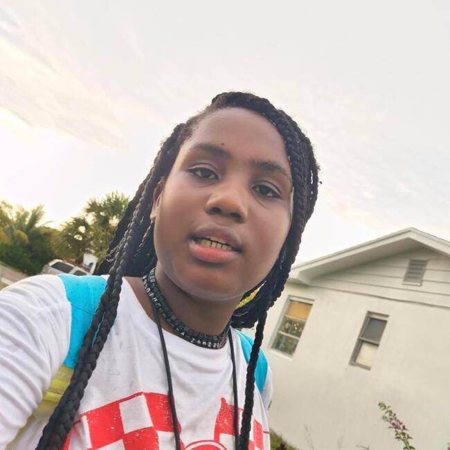 Nanny in Lake Worth Beach: Fleuransca