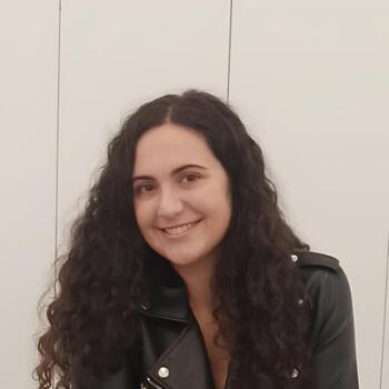 Babysitter in Bilbao: Manuela