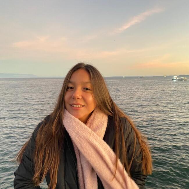 Babysitter in Isla de Maipo: Valentina