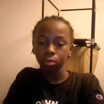 Baby-sitter in Toronto: Qadam