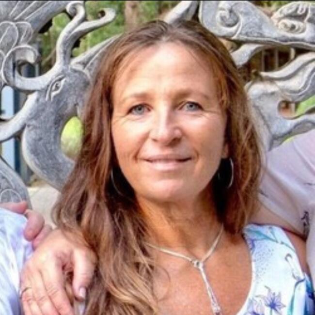 Babysitter in Hervey Bay: Catherine