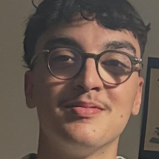 Babysitter in Rennes: Nassim
