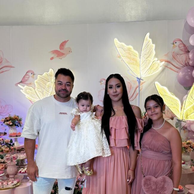 Emprego de babá em Maringá: Yasmin