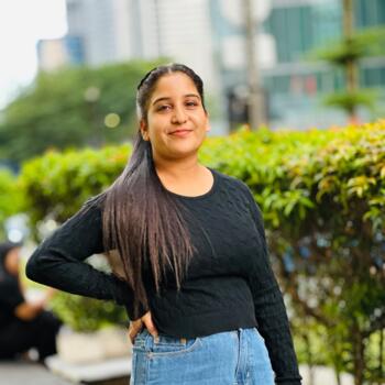 Kerja pengasuh di Puchong Batu Dua Belas: Preet