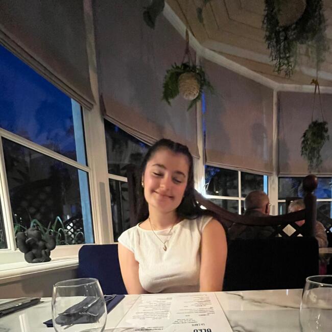 Babysitter in Amiens: Laura-Marie