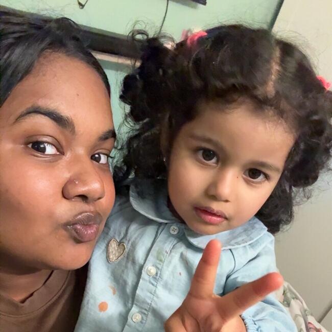 Babysitter in Sarcelles: Pavithra