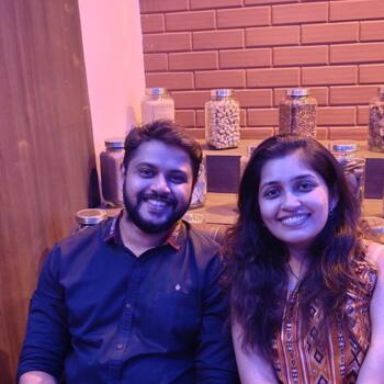 माता-पिता पुणे: Deepali