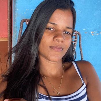 Babá em Natal: Daniele