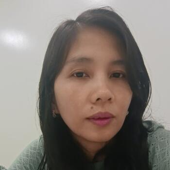 Nanny in Pasay: Rowena
