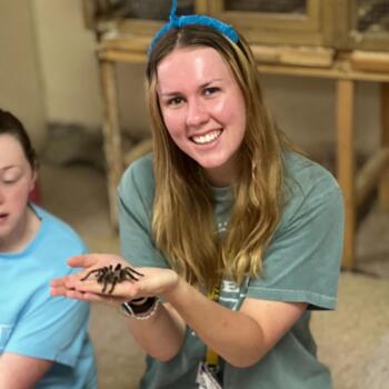 Babysitter in Nelson: Hailey