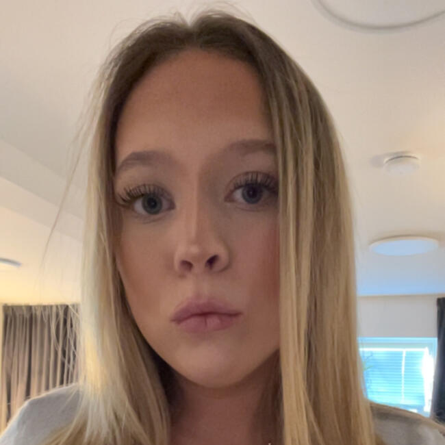 Babysitter in Norrköping: Emma