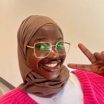 Babysitter in Edmonton: Aji