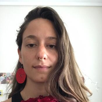 Babysitter em Porto: Viola