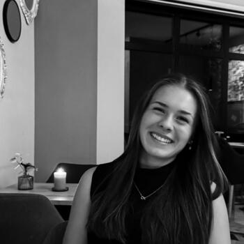 Babysitter in Herborn: Laura