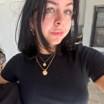 Babysitter in Newcastle: Lulu
