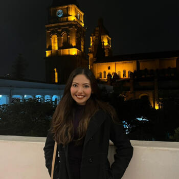 Babysitter in Sydney: Daira