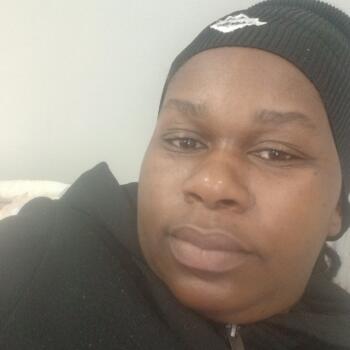 Babysitter Roodepoort: Angela Duduzile