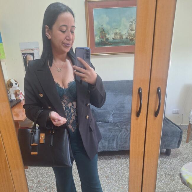 Babysitter in Peschiera Borromeo: Maria