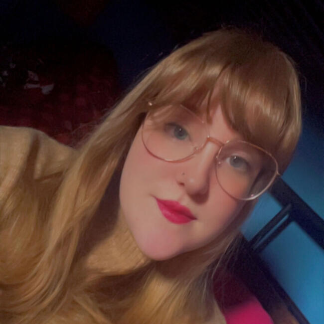 Babysitter in Stoney Creek (Ontario): Maddy