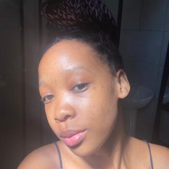 Babysitter in Germiston: Tshidiso