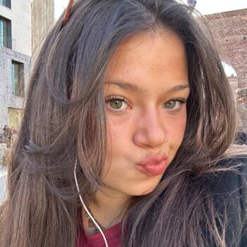 Babysitter in Sheffield: Teodora