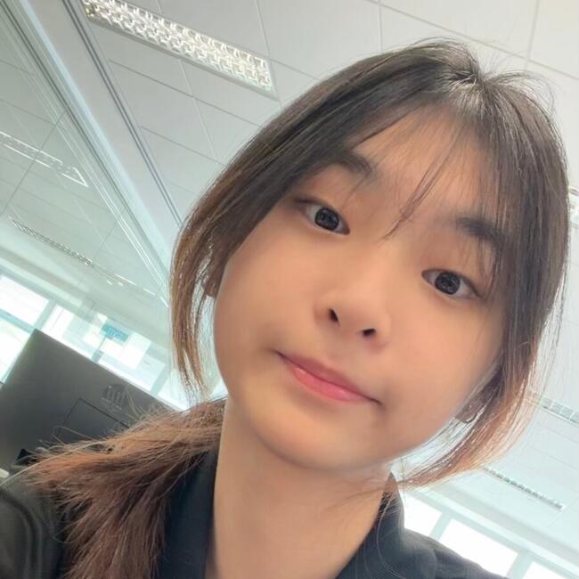 Babysitter in Singapore Island: Yun