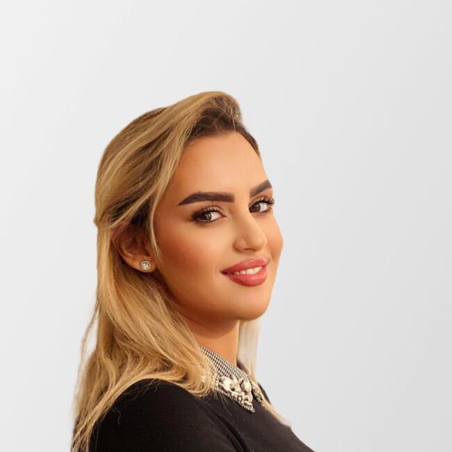 Babysitter in Unterföhring: Hanaa