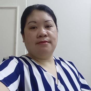 Babysitter in Riyadh: Jane