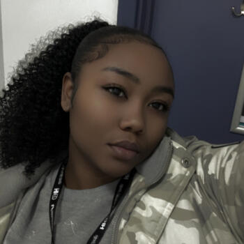 Babysitting job in Walsall: babysitting job Nafeesa