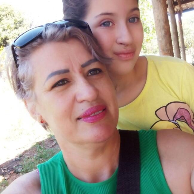 Babysitter in Campo Grande: Viviane
