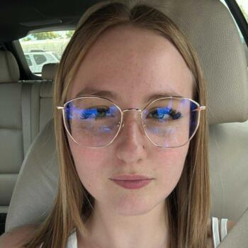 Babysitter Chapelle-lez-Herlaimont: Keyria