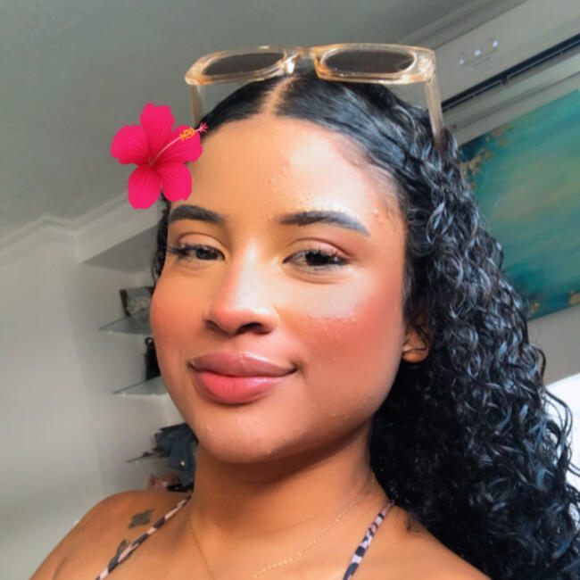 Babysitter in Santa Marta: Leslye