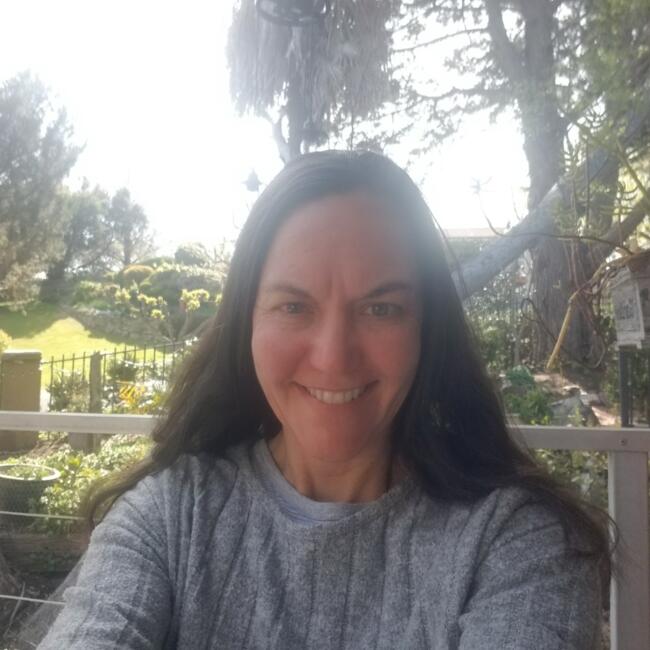 Babysitter in Bathurst: Brenda