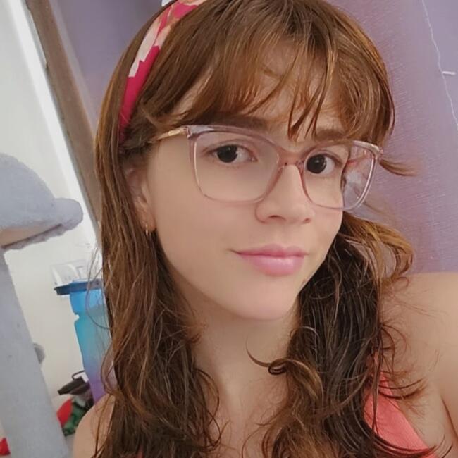 Babysitter in Villa Nueva: Dulce