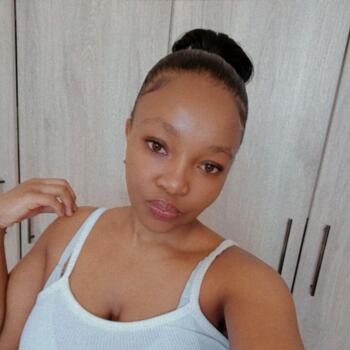 Babysitting job in eMbalenhle: babysitting job Lindokuhle