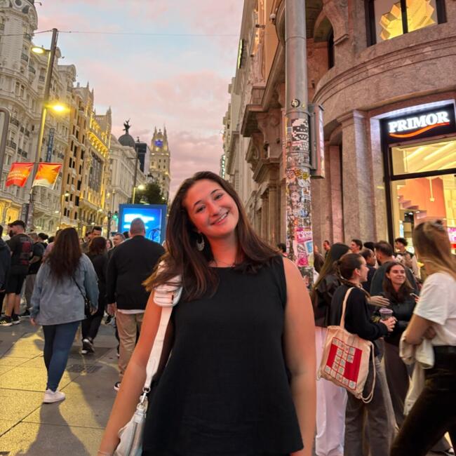 Nanny in Madrid: Abigail