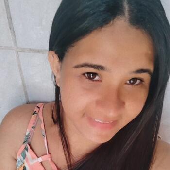 Babysitter in Recife: Carla