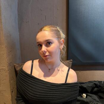 Babysitter in Madrid: Lucía
