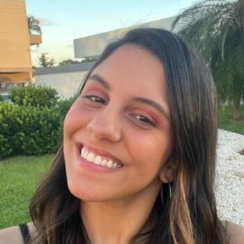 Babysitter in Jacareí: Giovanna