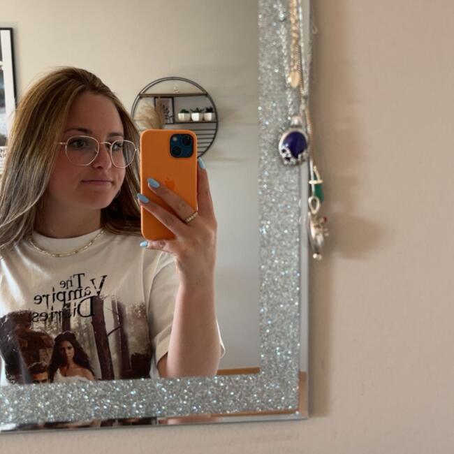 Babysitter in Zeebruges: Caitlin