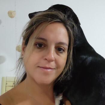 Trabajo para niñera en Rosario: trabajo para niñera Caren