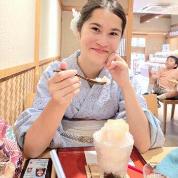 Babysitter Puyallup: Mari