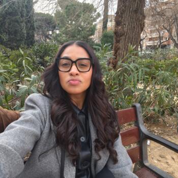 Familia Barcelona: Claudia