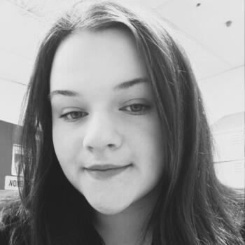 Babysitter in Brisbane: Hailey