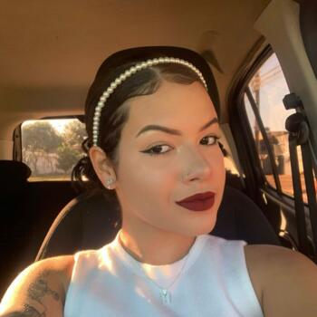 Babysitter in Brasília: Yasmim