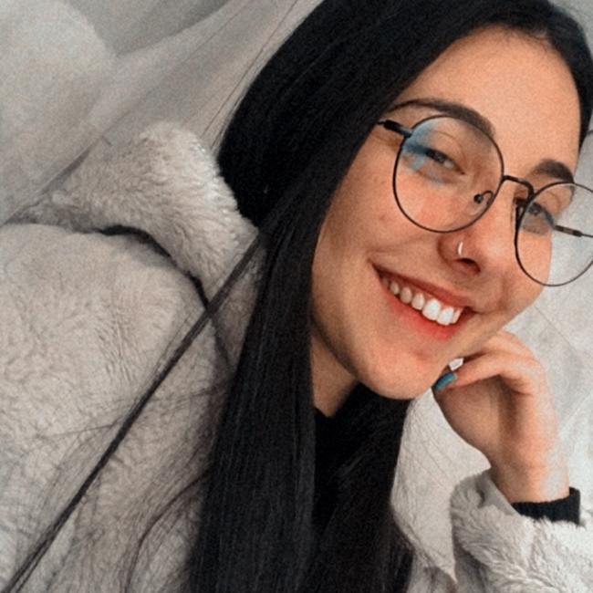 Baby-sitter in Amadora: Cristina