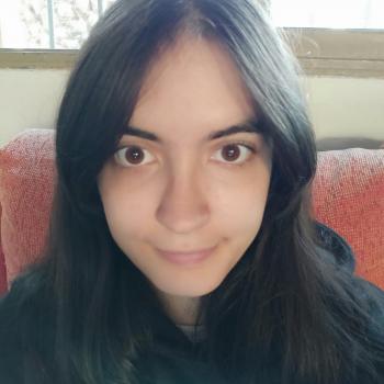Babysitter Dos Hermanas: María