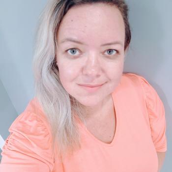 Emprego de babá em Goiânia: emprego de babá Fabiola