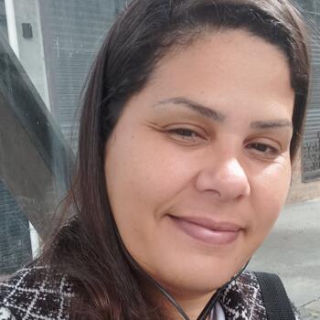 Babá em São Paulo: Elisângela