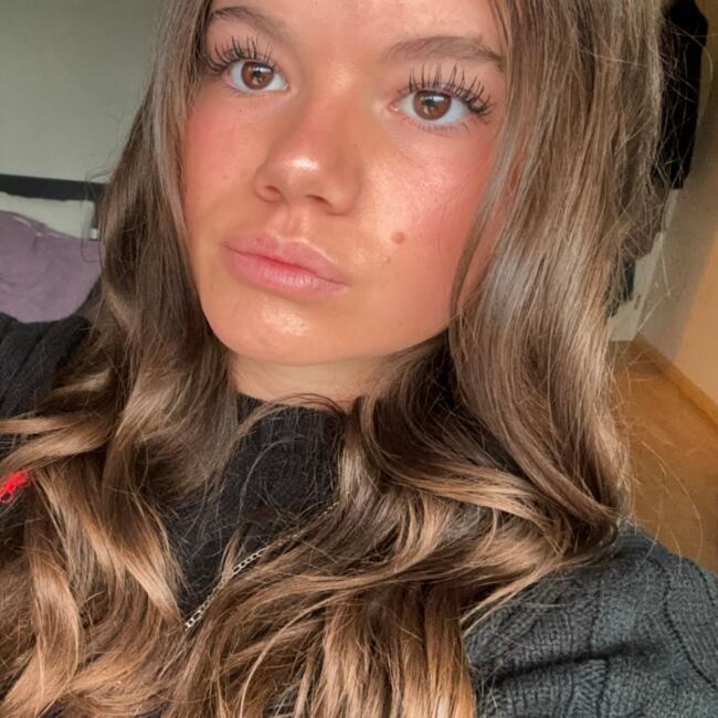 Babysitter in Herbolzheim: Larissa